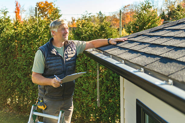 Professional Roofing technician working in Windham, OH